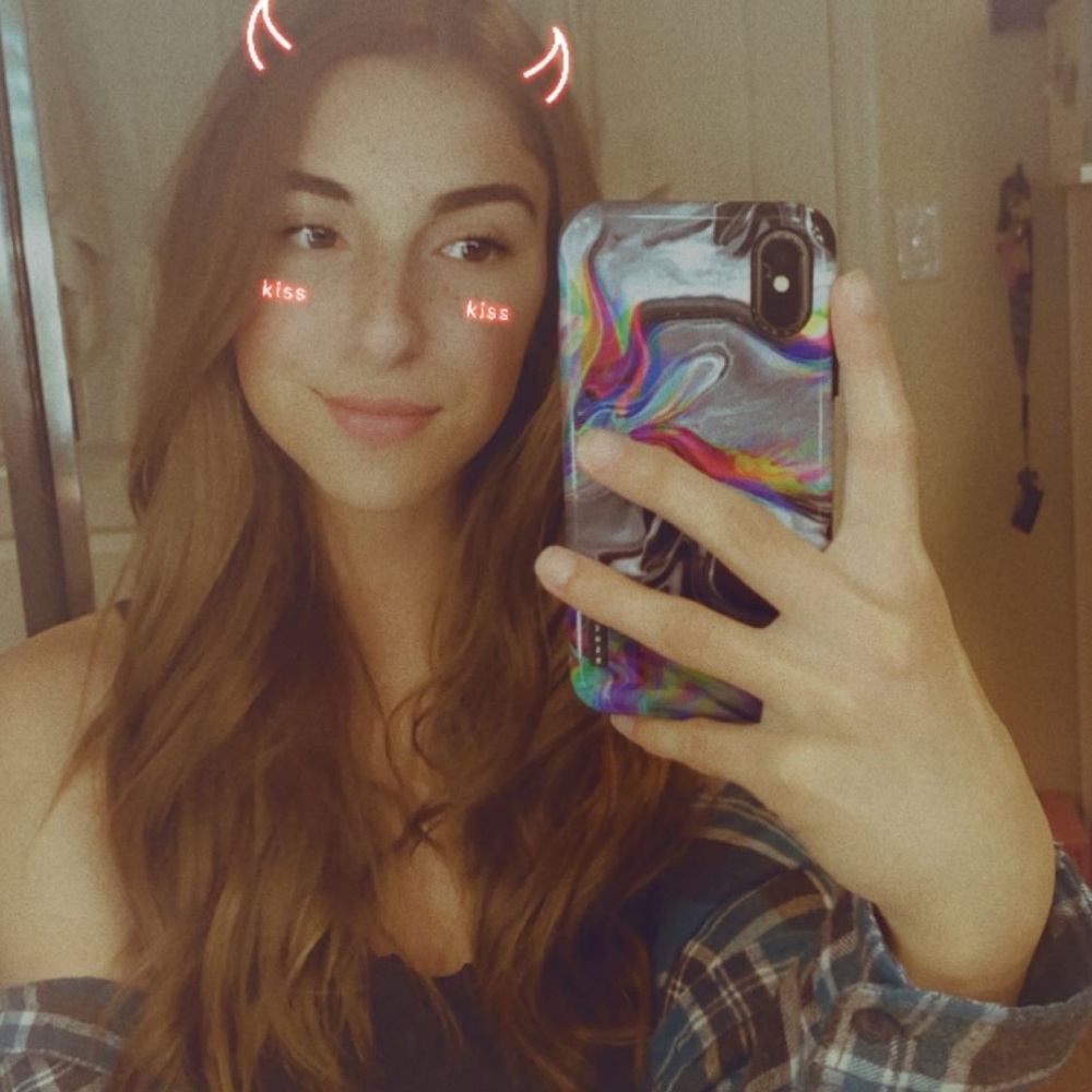 Meet your Posher, Madisen